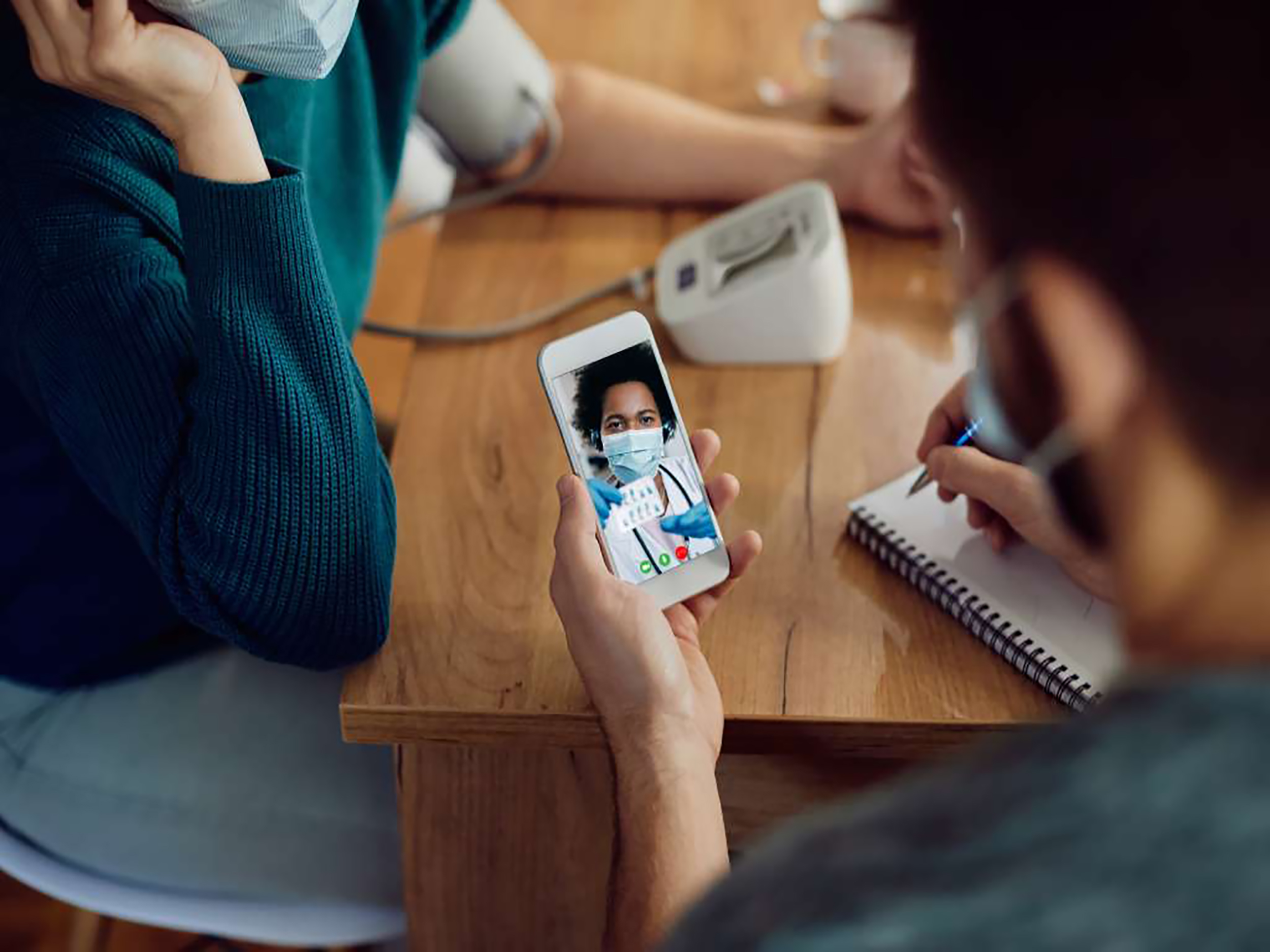 ENHANCE PATIENT ENGAGEMENT WITH HEALTHCARE APPS